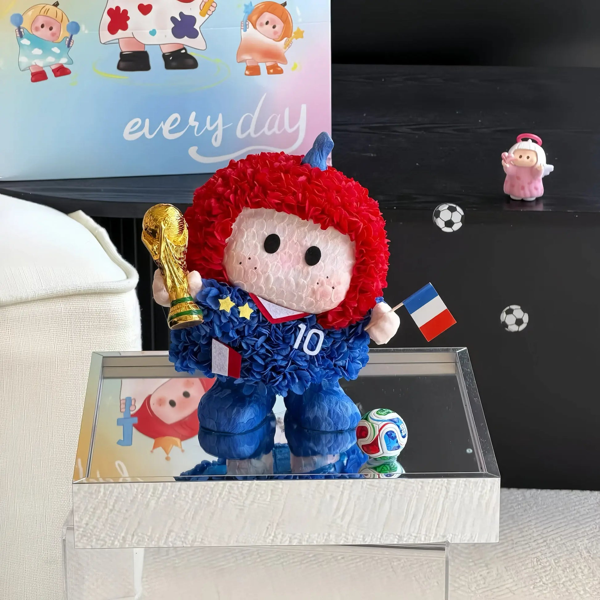 LULU ROSÉE Limited World Cup Eternal Floral Soccer Player Doll, France No.10 preserved flower player doll with trophy, elegant acrylic boxed football collectible gift